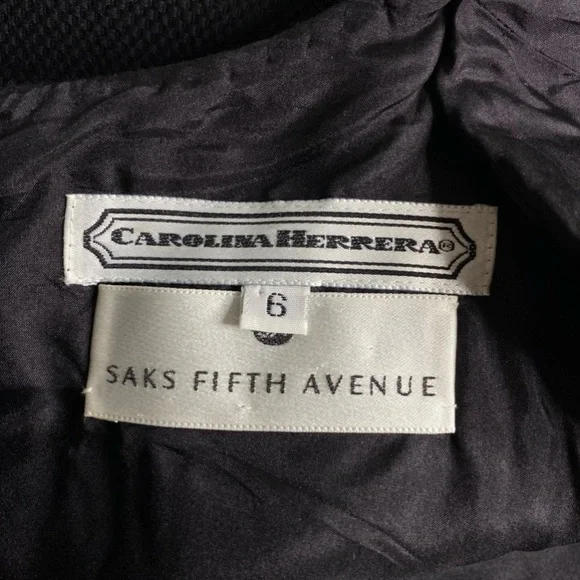 Carolina Herrera Black Short Sleeve Ruffle Dress - Picture 11 of 12